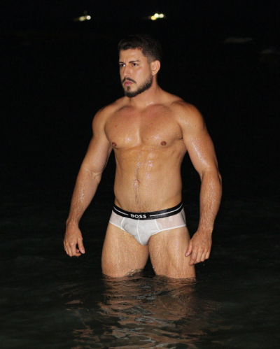 garoto de programa - Adrian