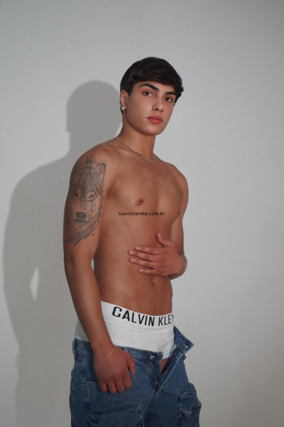  garoto de programa - Ariel