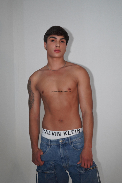  garoto de programa - Ariel