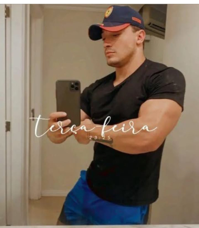 garoto de programa - César