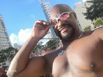 garoto de programa - Diamante Negro