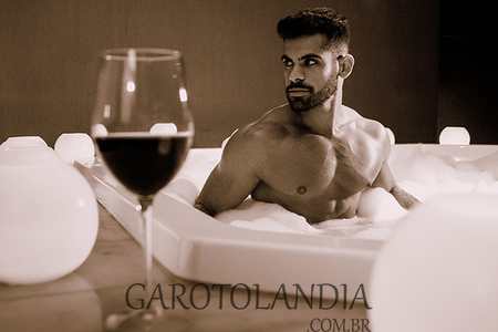 garoto de programa - Fernando Sales