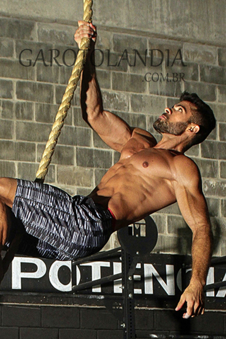 garoto de programa - Fernando Sales