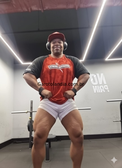 garoto de programa - César