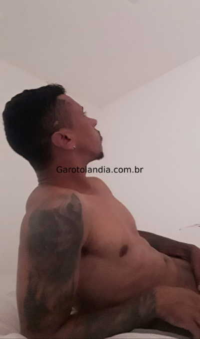 garoto de programa - Mineiro Tatuado