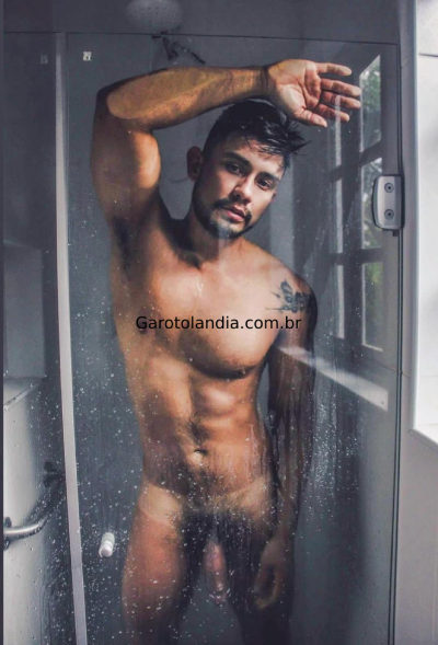 garoto de programa - Raphael