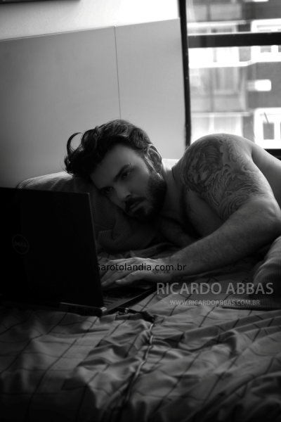 garoto de programa - Ricardo Abbas