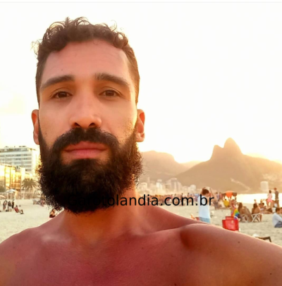 garoto de programa Rômulo