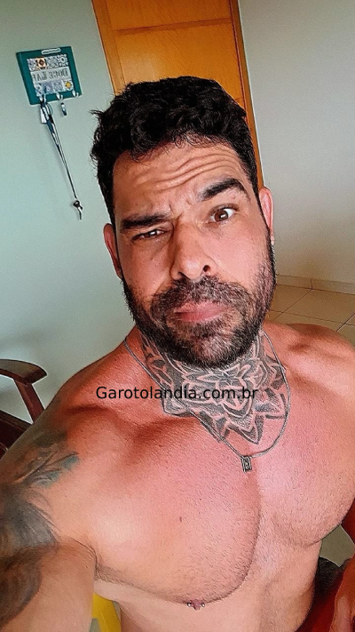 garoto de programa - Tiago Massoterapeuta